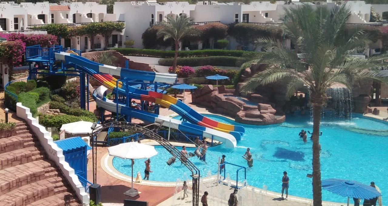 Verginia & Aqua Park 4*