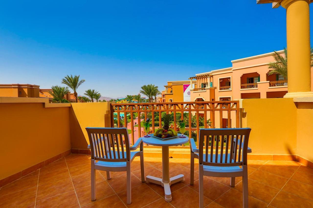 Charmillion Club Aquapark 5*