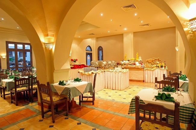 Al Diwan Hotel 2*