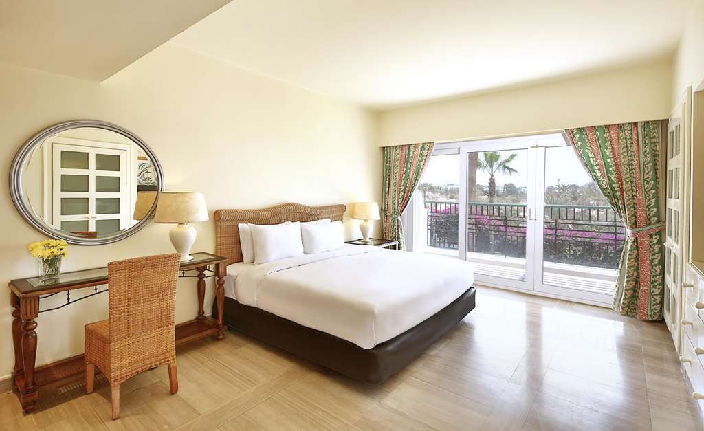 Safir Waterfalls Resort